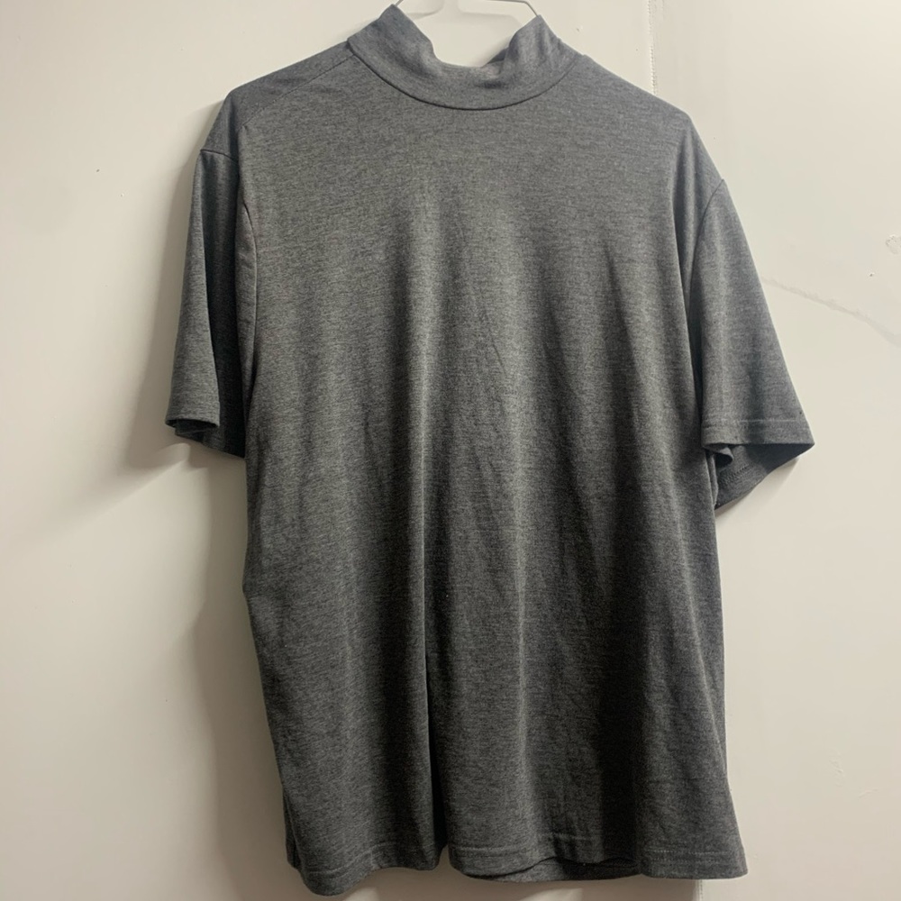 COPY - Mockneck t shirt